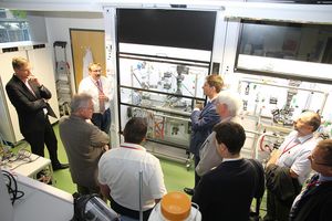 Inauguration of the new synthesis laboratory at INNOVENT. Guest of honor was Mr. Christian Hirte, Commissioner for Eastern Germany of the Federal Government (CDU)