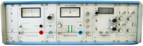 The picture shows the front view of the Potentiostat PGU-100PCR with different contacting, control and measuring devices.