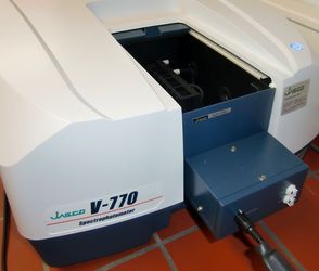 UV-VIS-NIR-Spectrophotometer V770